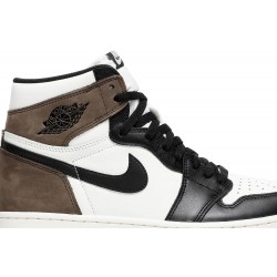 Air Jordan 1 Retro High OG 'Dark Mocha' Sail/Dark Mocha/Black/Black555088 105 AJ 1 Sneakers