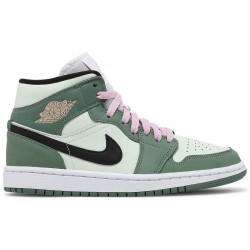 Wmns Air Jordan 1 Mid SE 'Dutch Green' Dutch Green/Black/Barely Green/Arctic PinkCZ0774 300 AJ 1 Sneakers