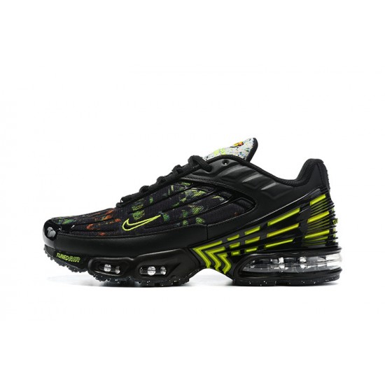 Men Nike Air Max Plus 3 Black Green DM9097-001  Running Shoes