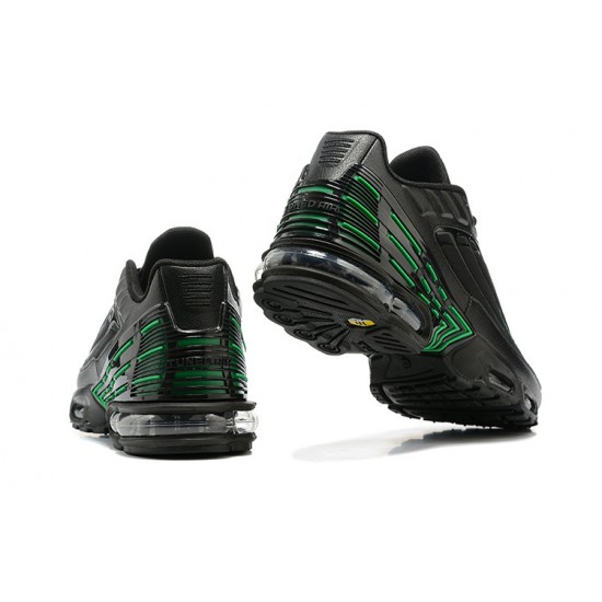 Men Nike Air Max Plus 3 Black and Green Running Shoes