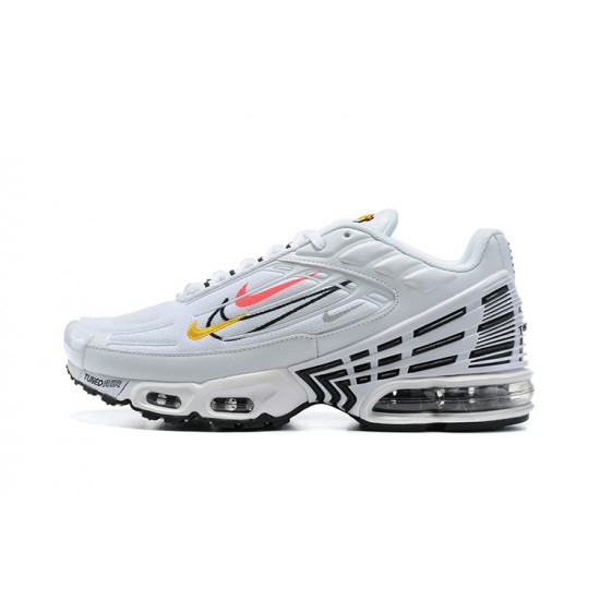 Men Nike Air Max Plus 3 White DN6993-100  Running Shoes