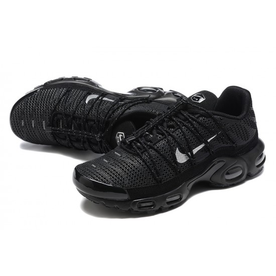 Men Nike Air Max Plus Utility Black Running Shoes